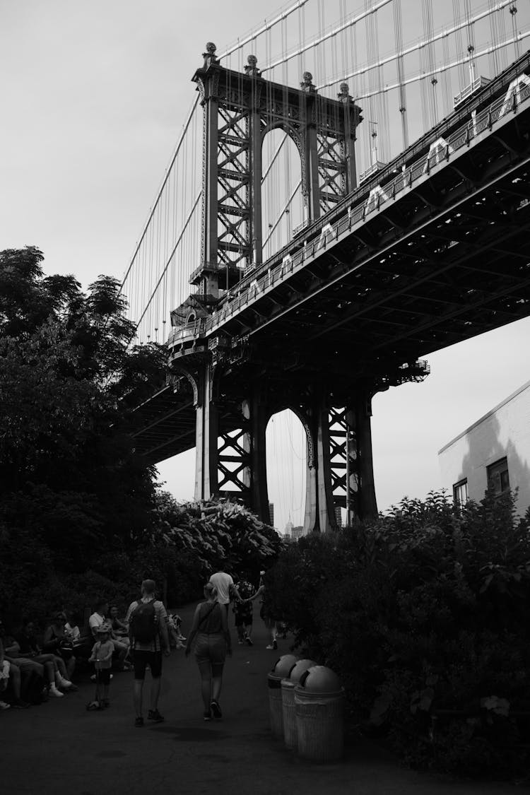 People Walking Near Brooklyn Bridge