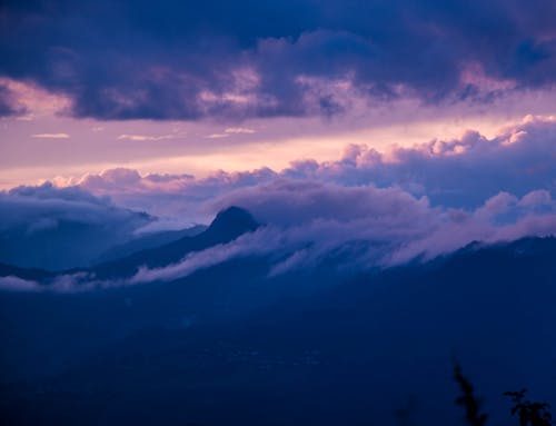 Fotografía Aérea De Montaña