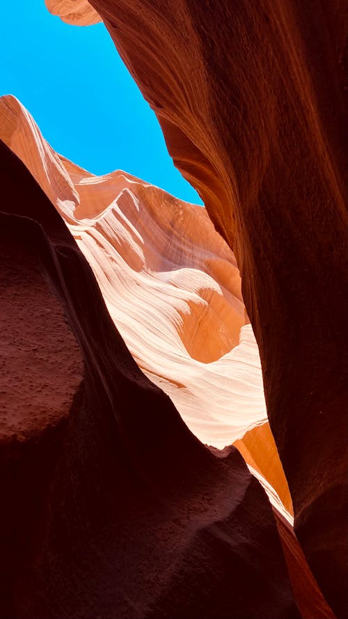 Kostenloses Stock Foto zu antelope canyon, arizona, aufnahme von unten