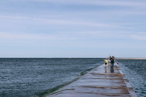人, 步行, 海 的 免费素材图片