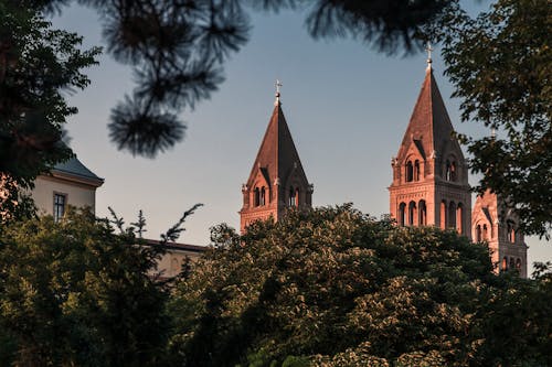 Безкоштовне стокове фото на тему «архітектура, Будівля, вежа»