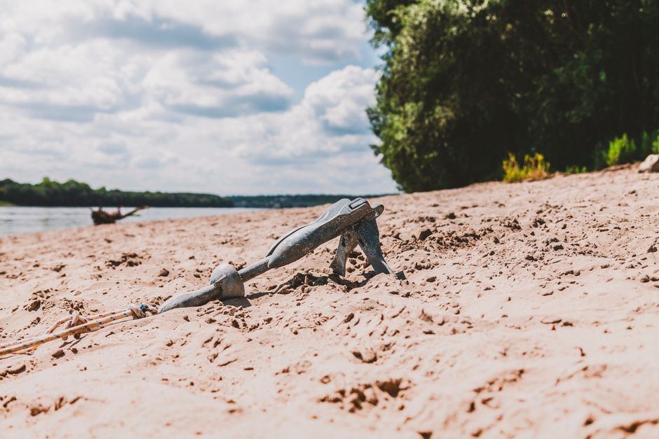 How a Lifetime Income Annuity Can Anchor Early Retirement for Workers in Their 50s