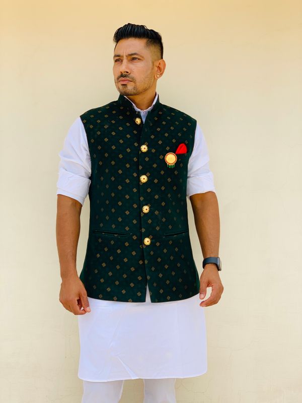 Suit Alteration – Rohan K., Sector 21, Faridabad