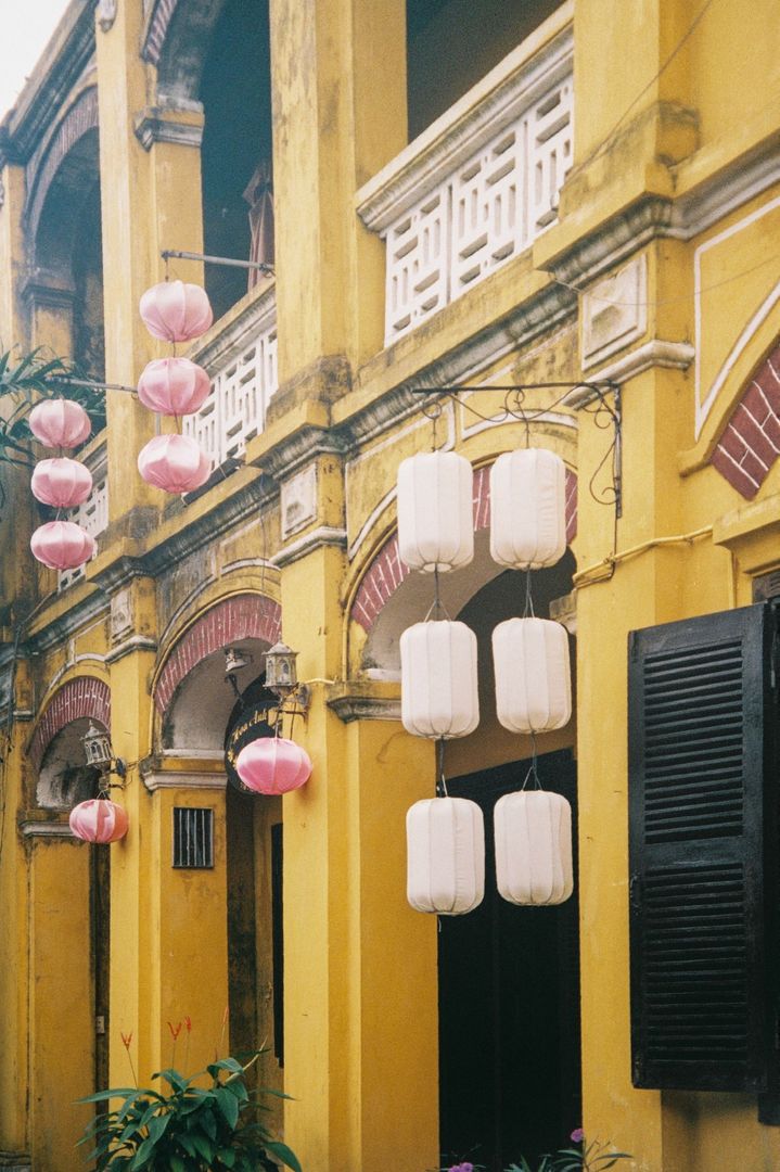 Hoi An Travel Guide: Ancient Town, Tailors, and Getting the Timing Right