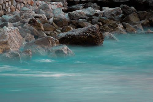 Бесплатное стоковое фото с водоем, волны, голубое море