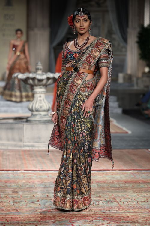 Free Stunning Indian woman in traditional attire at a New Delhi fashion show. Stock Photo