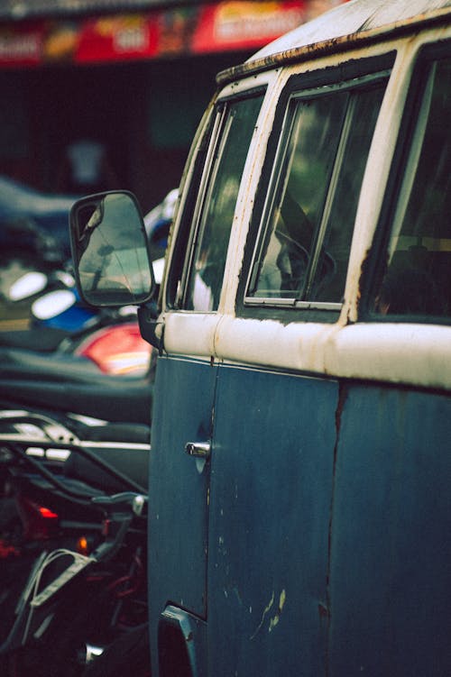 A Rusty Vintage Car