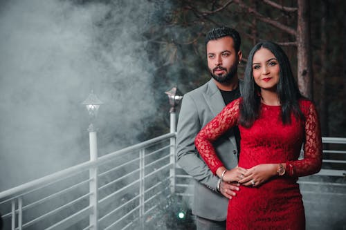 Cặp đôi phong cách giữa sương mờ