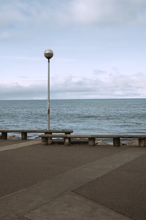 Foto profissional grátis de assentos, mar, oceano