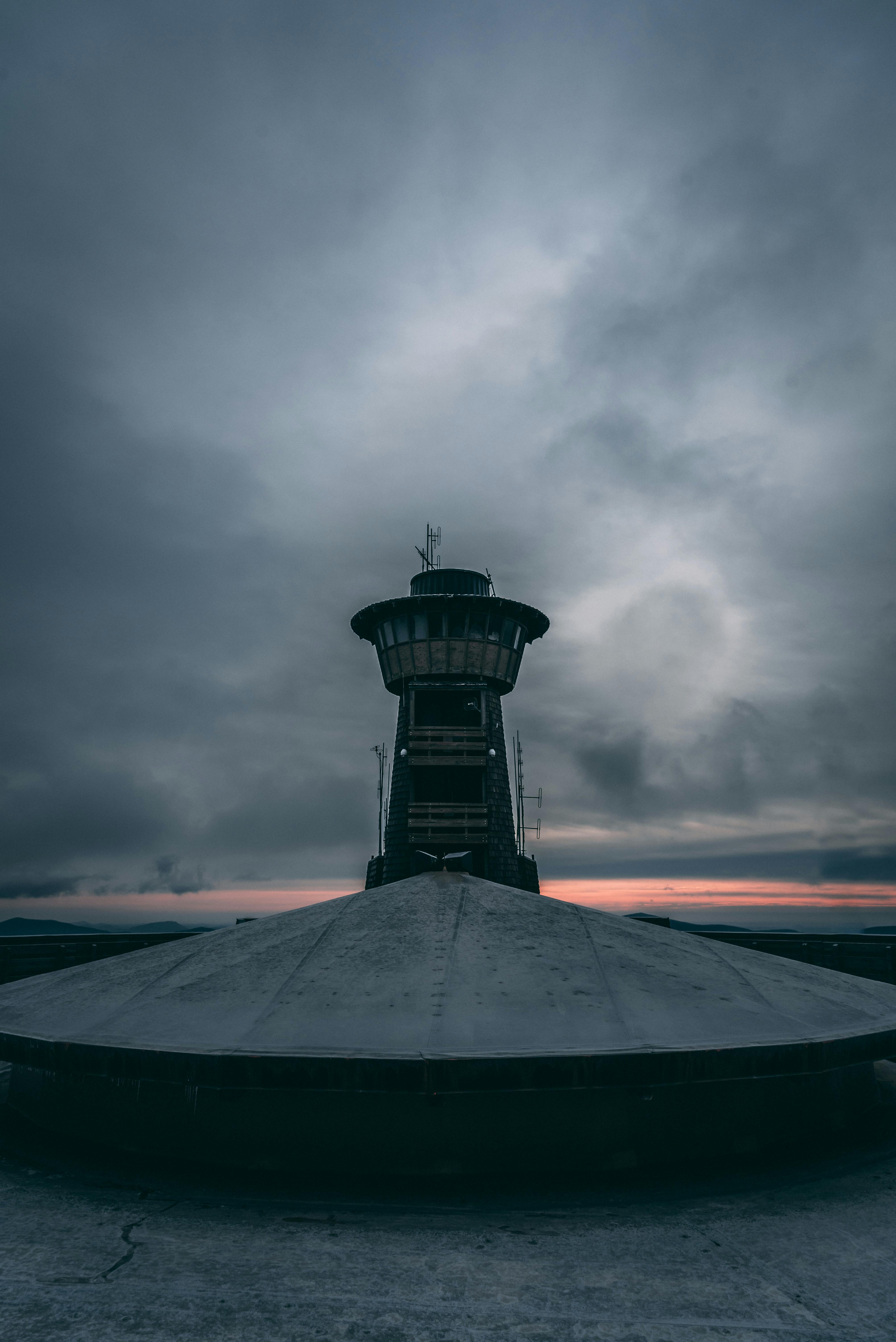 Brasstown Bald Visitor Center Tower on the Mountain Top · Free Stock Photo