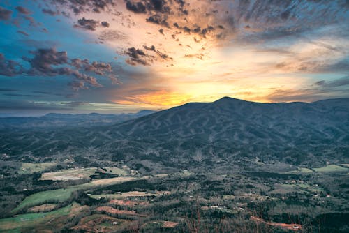 açık hava, arkadan aydınlatılmış, dağ içeren Ücretsiz stok fotoğraf