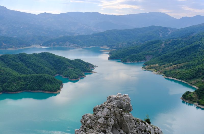 Bovilla Lake & Gamti Mountain