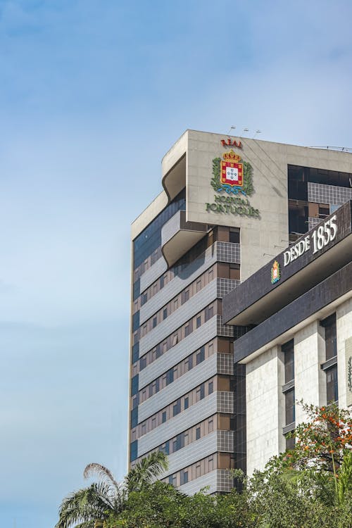 Building Portuguese Hospital in Recife