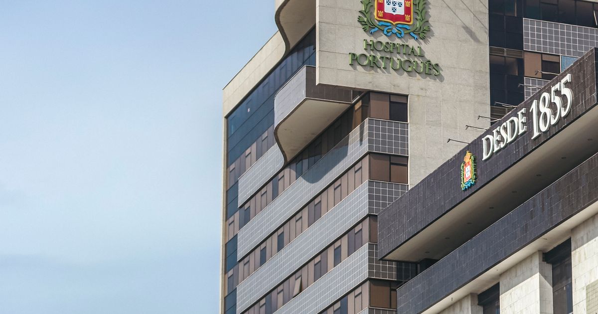 Striking view of a modern hospital building