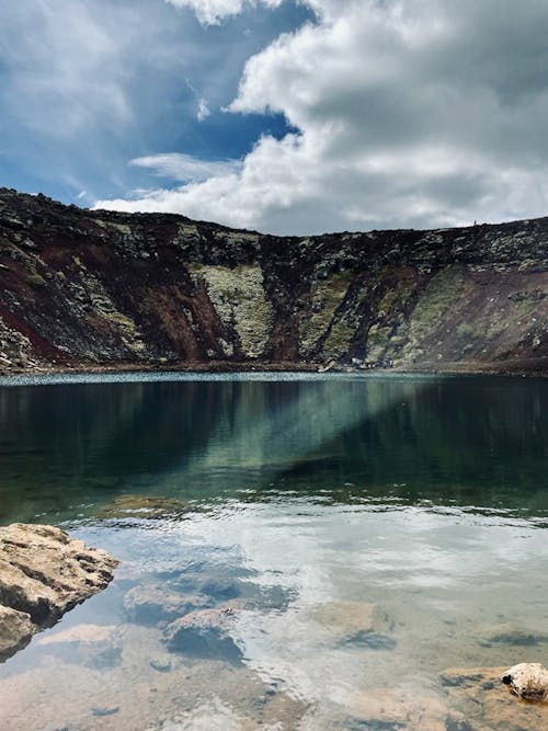 Free A Scenic Shot of Kerid Crater Lake in Iceland Stock Photo