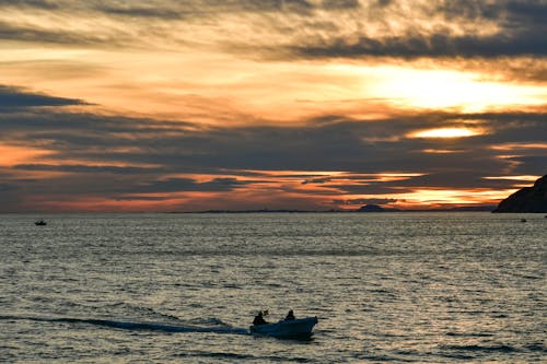 Gratis stockfoto met blikveld, boot, cloudscape