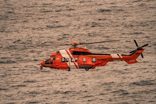 Darmowe zdjęcie z galerii z helikopter ratowniczy, odzysk, ratować