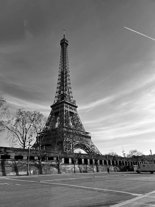 Gratis stockfoto met beroemde bezienswaardigheid, eenkleurig, Eiffeltoren Stockfoto