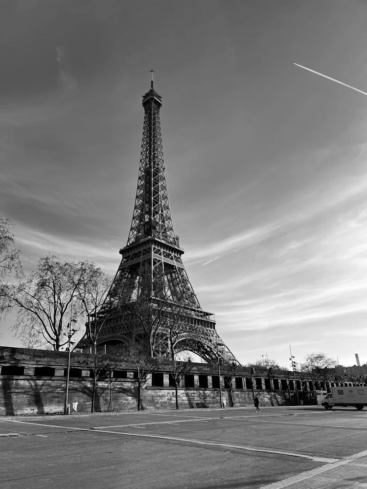 Grayscale Photo Of Eiffel Tower In Paris, France