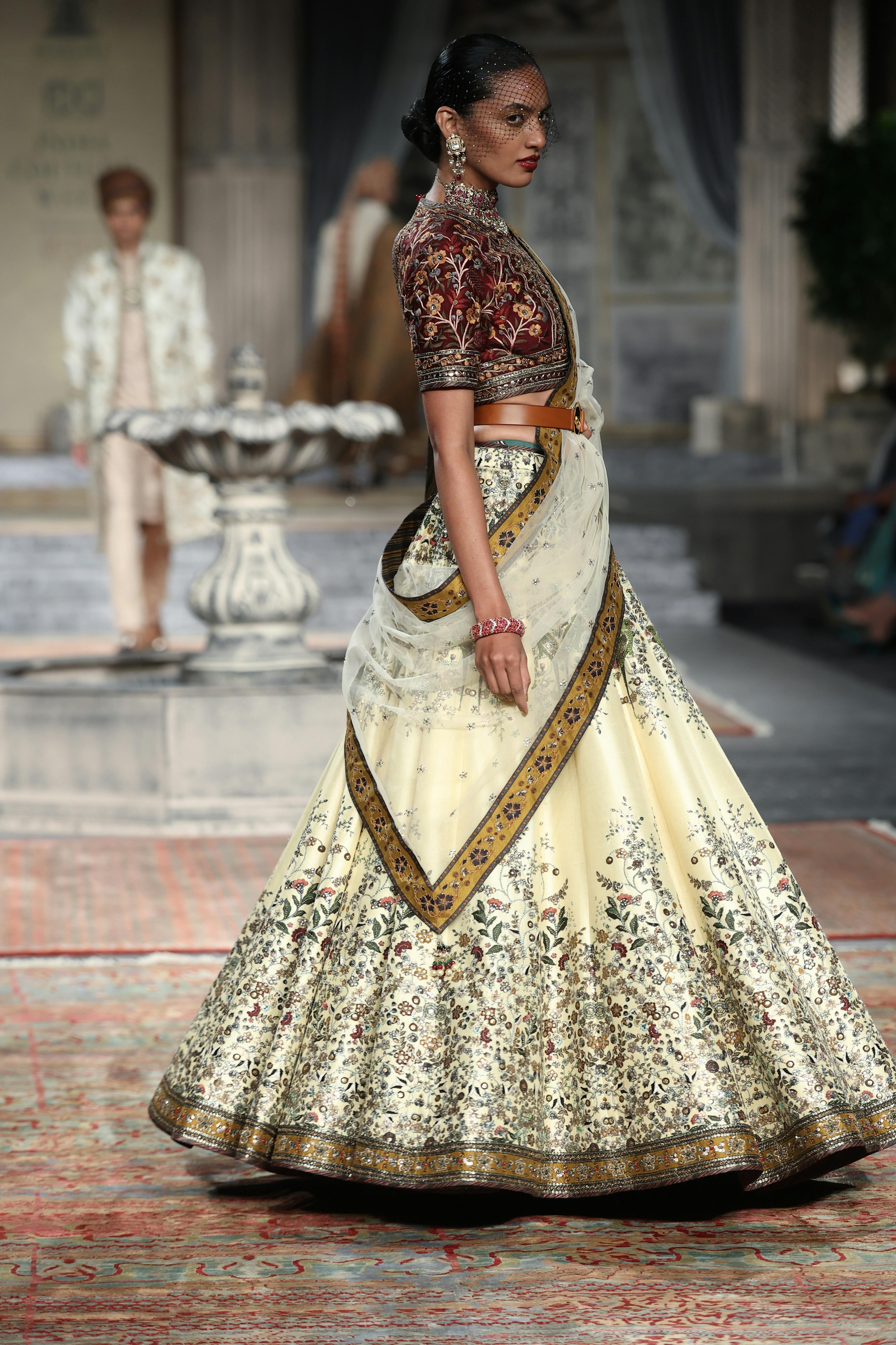 Lehenga dress shop image download