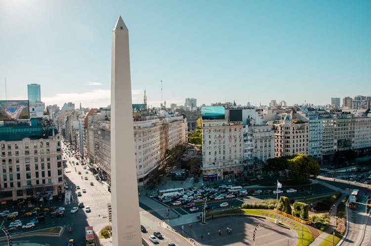 Obelisk In City 