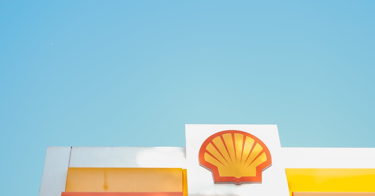 Shell Gasoline Station Under the Blue Sky · Free Stock Photo