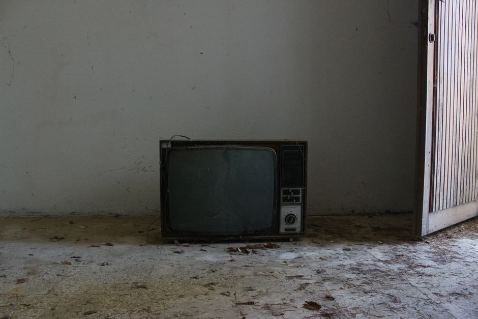 half|vintage television