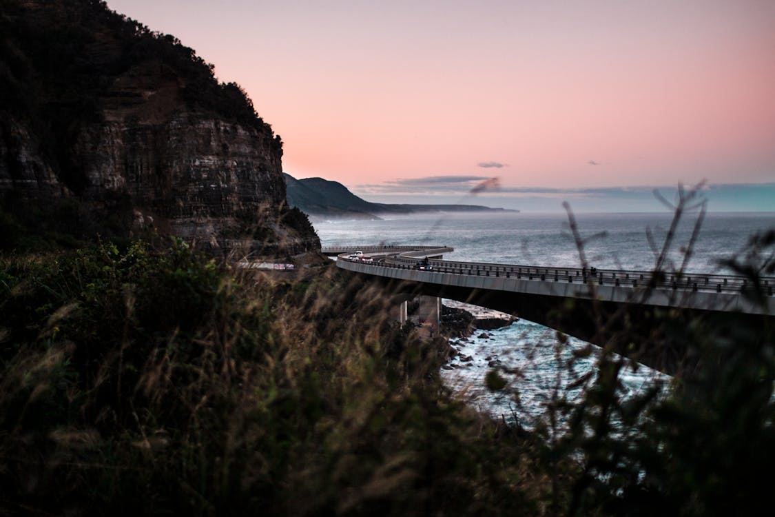 Foto profissional grátis de água, alvorecer, cair da noite