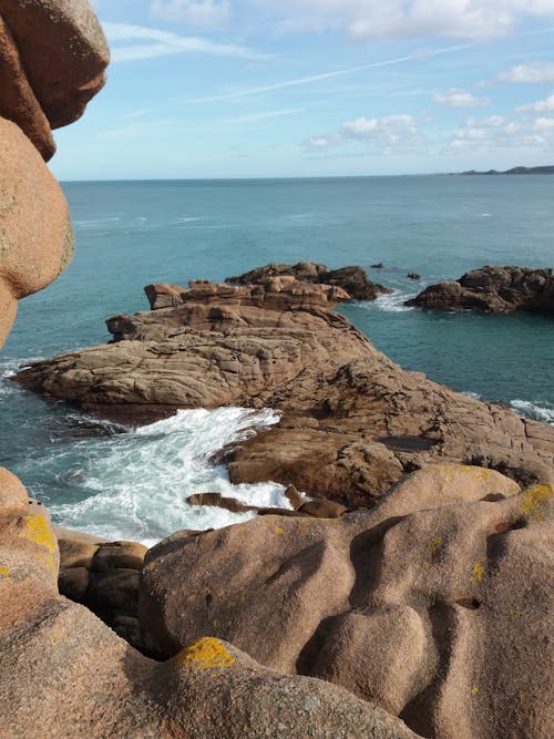 Foto profissional grátis de à beira-mar, formas terrestres costeiras e oceânicas, mar