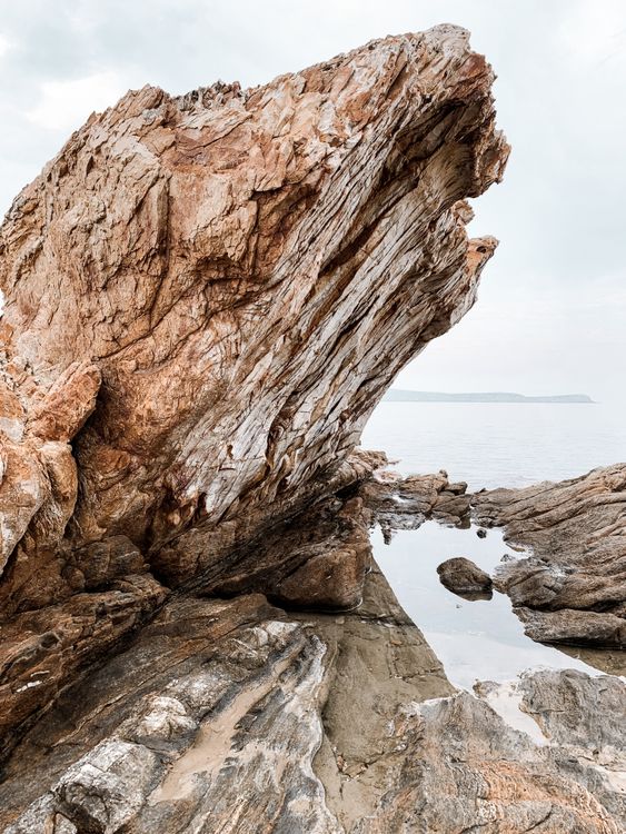 Shoreside Rocks Rocks Formation on the Shorerock · Free Stock Photo