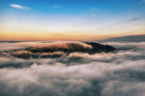 Fotobanka s bezplatnými fotkami na tému atmosféra, hora, more mrakov