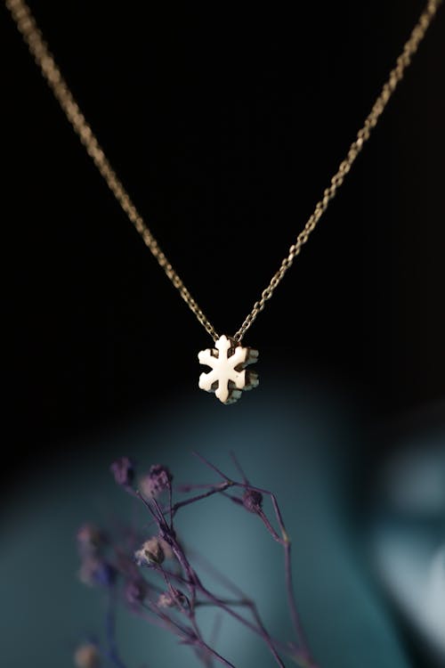 Free Gold Snowflake Pendant Necklace Stock Photo