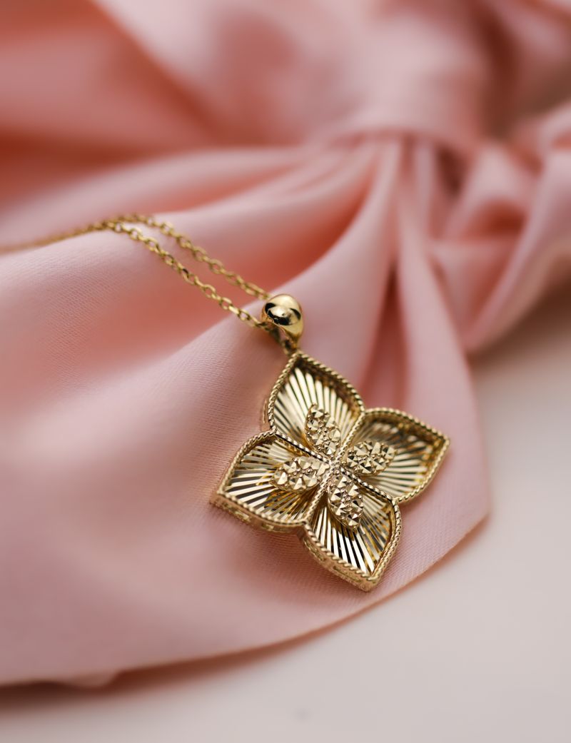 Pendant