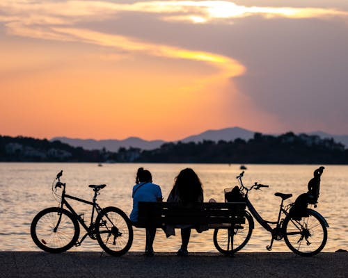 Foto profissional grátis de bicicletas, cair da noite, céu