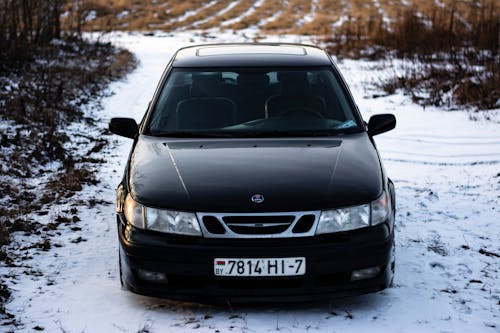 Immagine gratuita di avvicinamento, black-car, terreno coperto di neve