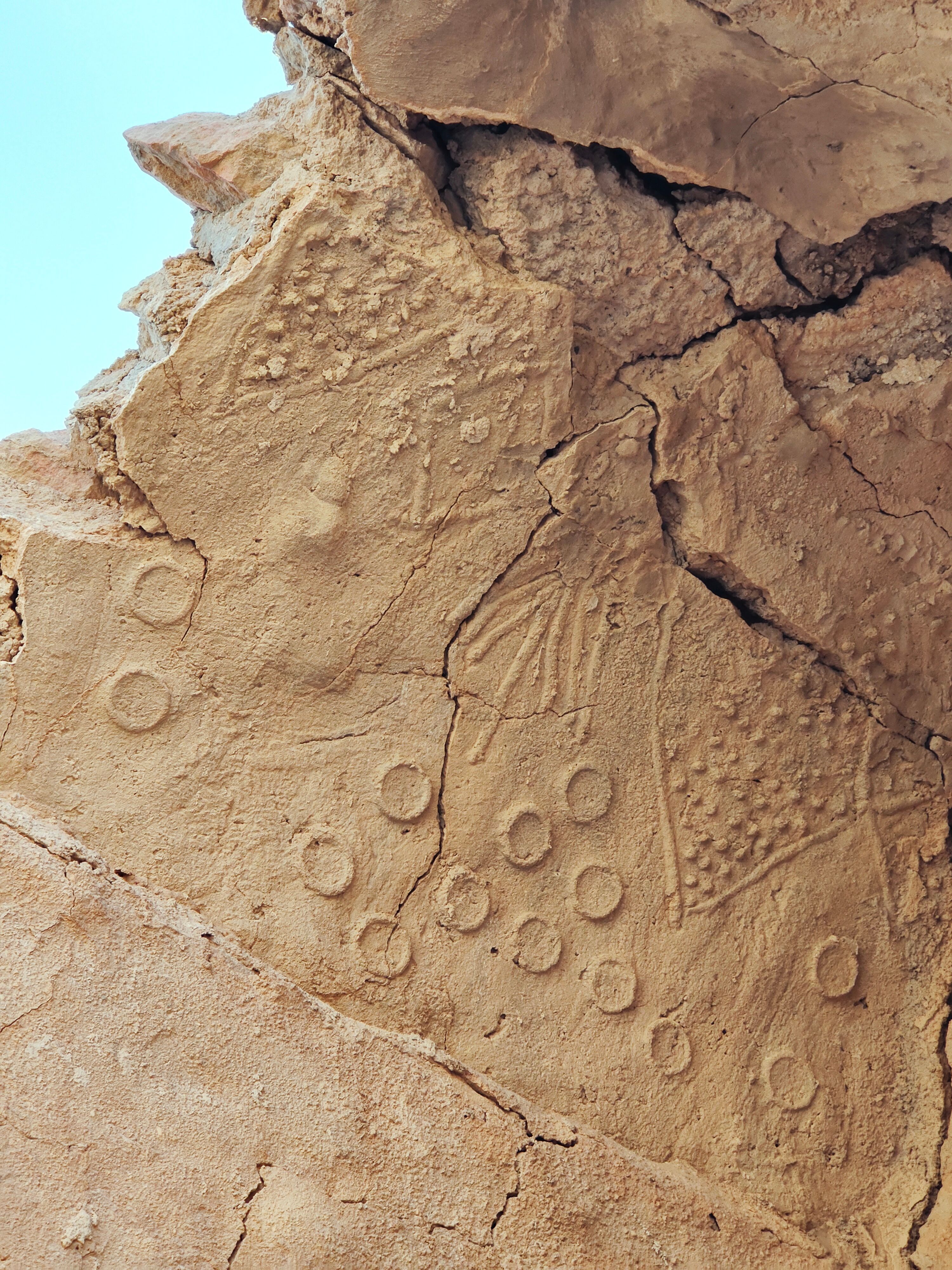Brown Rock Formation in Close Up Shot · Free Stock Photo