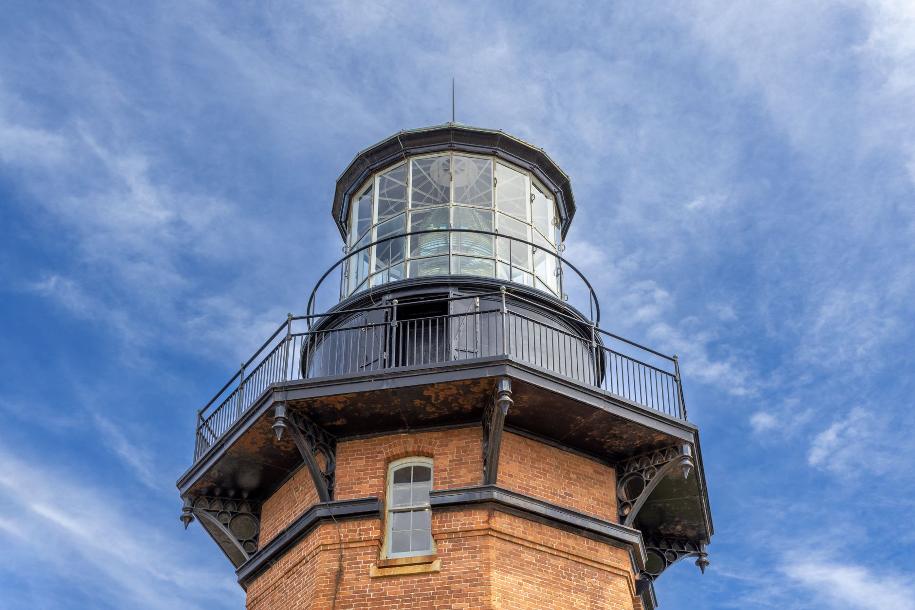 Popular sights in North Island Landmarks in North Island
