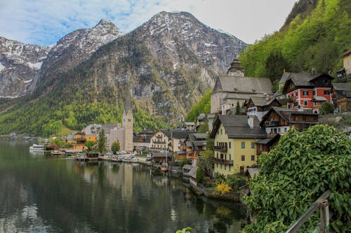 Gratis stockfoto met gebouwen, hallstatt, huizen