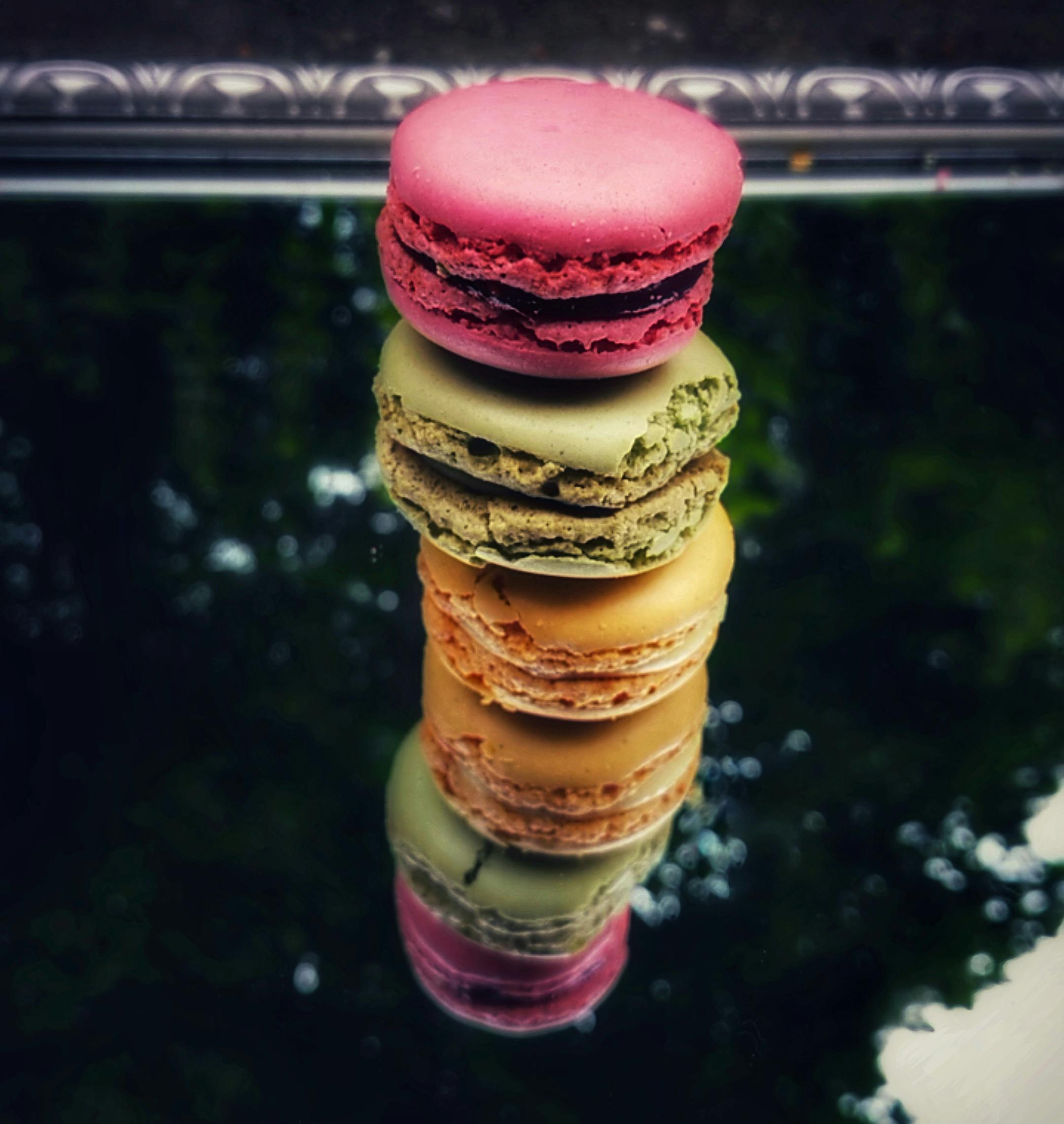 Free stock photo of macarons mirror glass nature food sweets cake