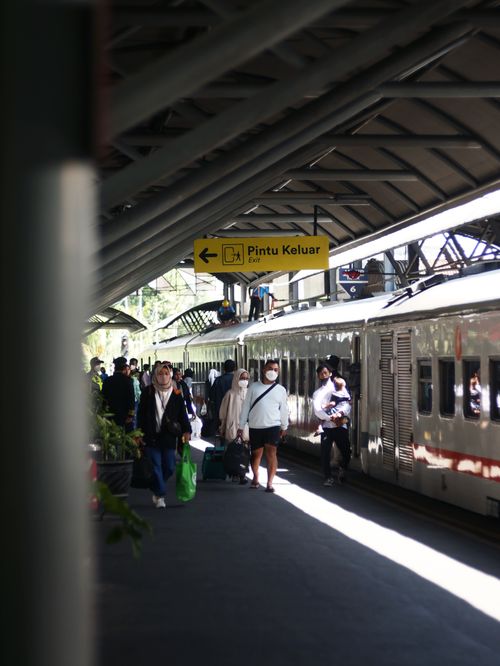 Free mengantri kereta2 Stock Photo