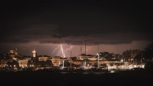 Δωρεάν στοκ φωτογραφιών με αγκυροβολημένος, αστραπή, δραματικός ουρανό