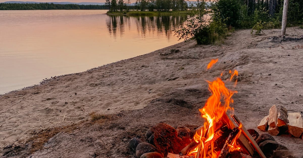 How to make a campfire in Minecraft without fire