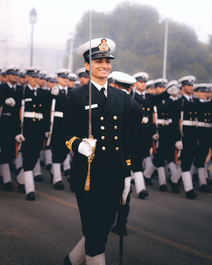 Precision marching formation