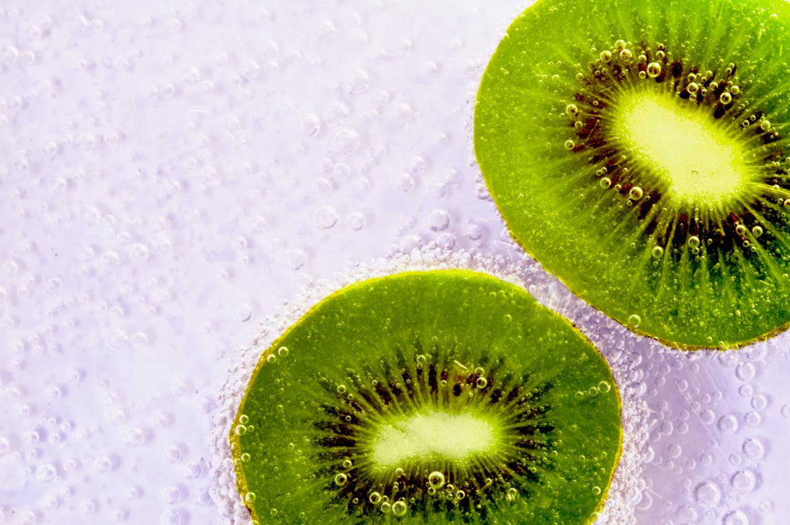 Bezpłatne Zielone Owoce Kiwi Zdjęcie z galerii