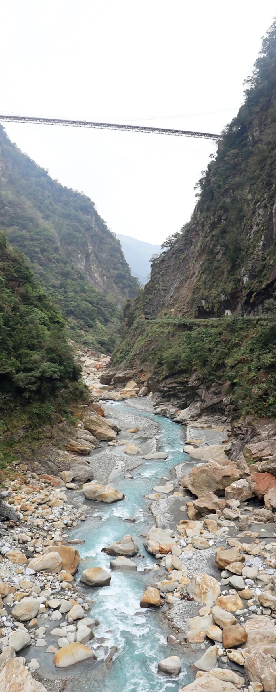 Private Taroko Gorge Day from Taipei