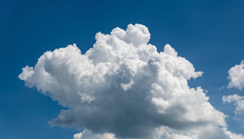 Foto profissional grátis de céu azul, formação de nuvens, nuvens brancas