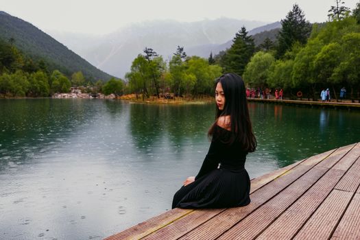 Free stock photo of fall, girl, lake