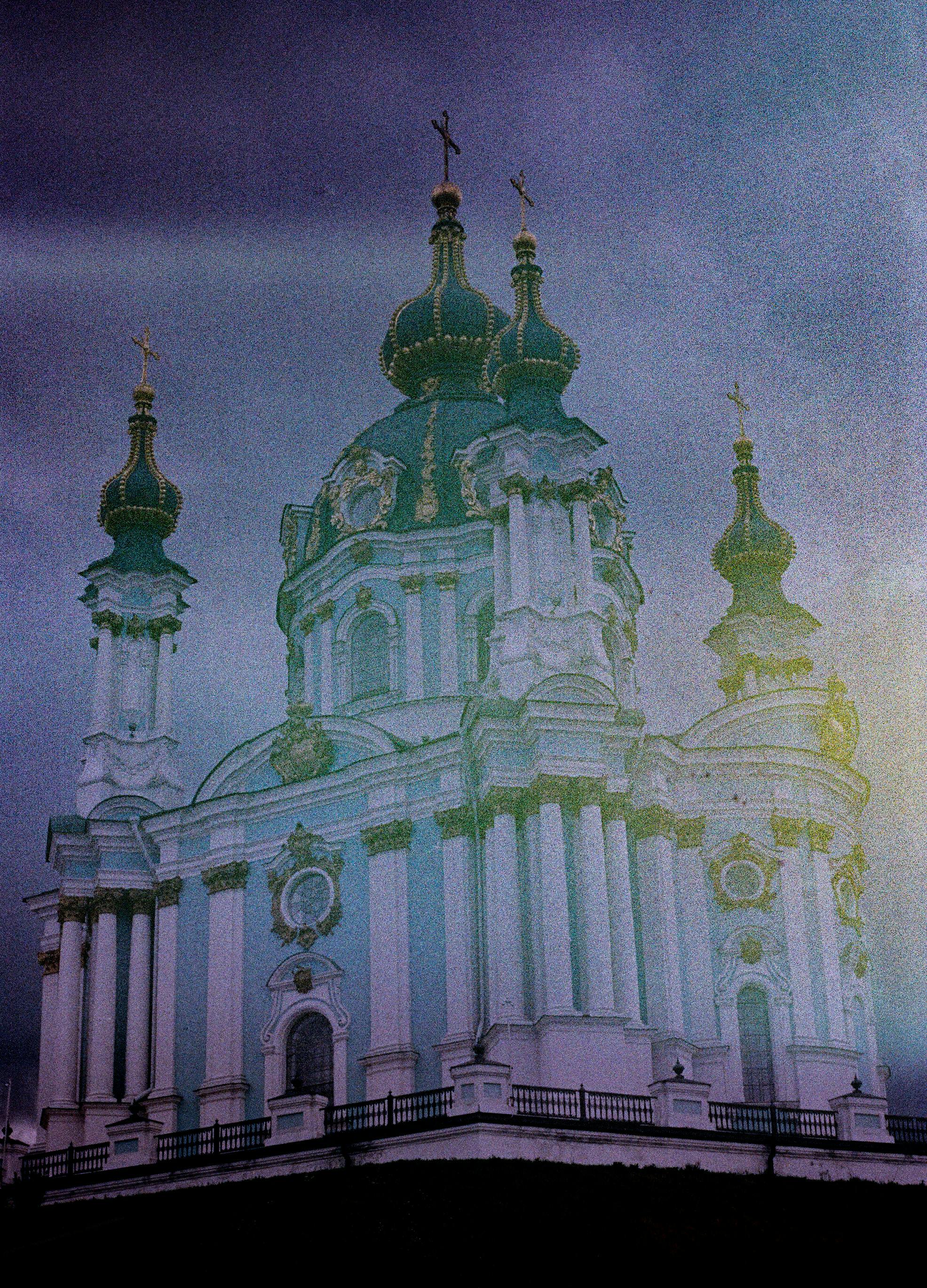 Will rattlesnakes cross a rope?