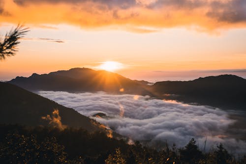 Immagine gratuita di alba, carta da parati al tramonto, montagna