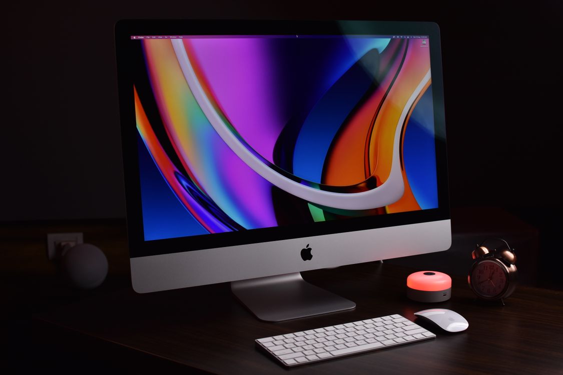 Computer Pict Desktop Computer with Wireless Keyboard and Mouse · Free Stock Photo